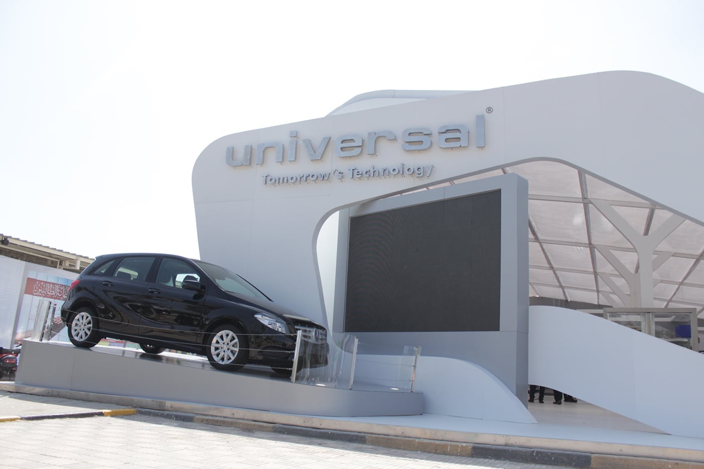 2018-universal2013-5